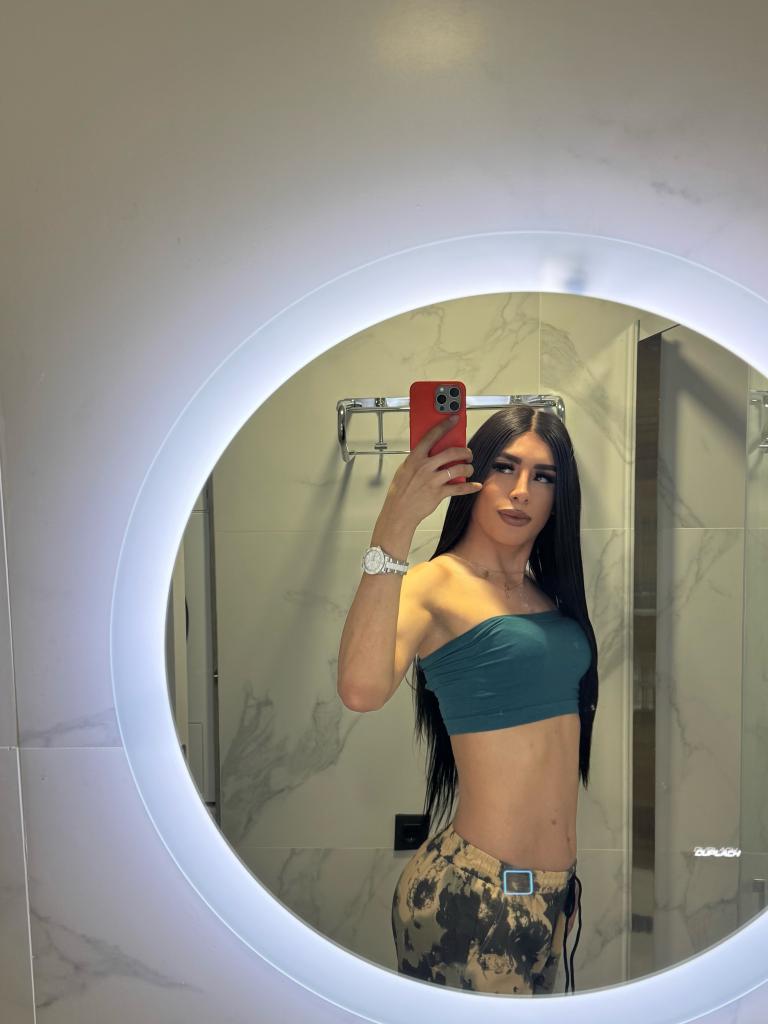 613933592: Transexual en Málaga