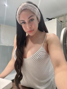 663997609: Travesti en Valencia