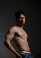 657241543: Chico busca chica en Madrid