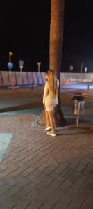 673602408: Chica busca chico en Málaga