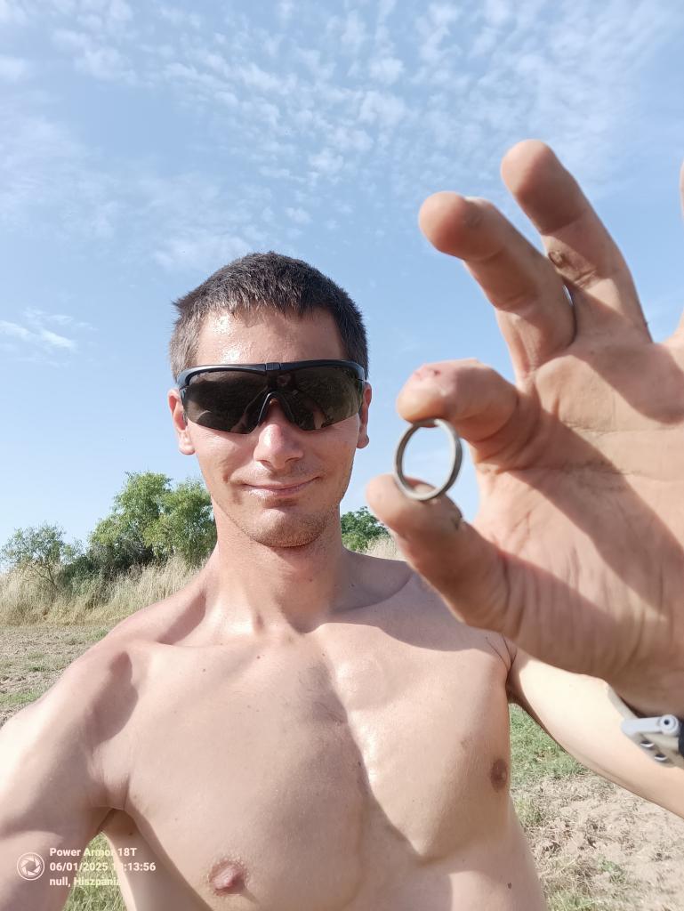 Chico busca chica en Las Palmas: 