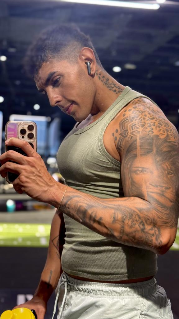 Chico busca chica en Valencia: 