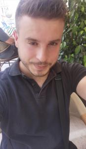 665058018: Chico busca chica en Murcia