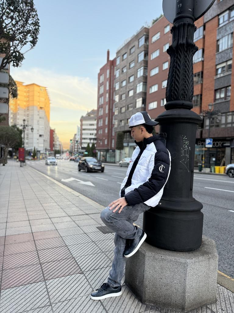 614520794: Chico busca chica en Vizcaya