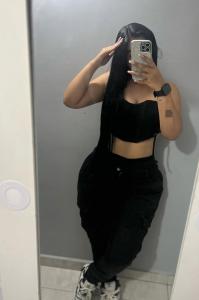 672886635: Chica busca chico en Navarra