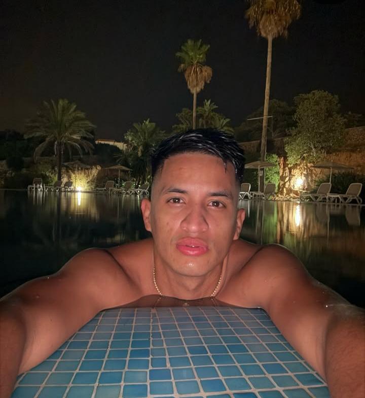 Chico busca chica en Murcia: 