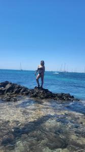 614961799: Chica busca chico en Barcelona