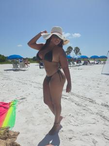 674475536: Chica busca chico en Málaga