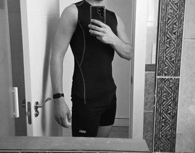 Chico busca chica en Zaragoza: 