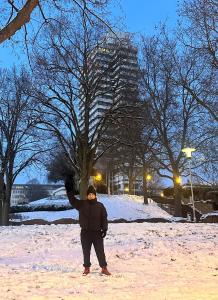 Chico busca chica en Cádiz: 