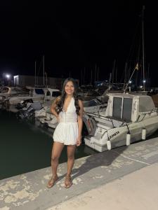 Chica busca chico en Castellón: 