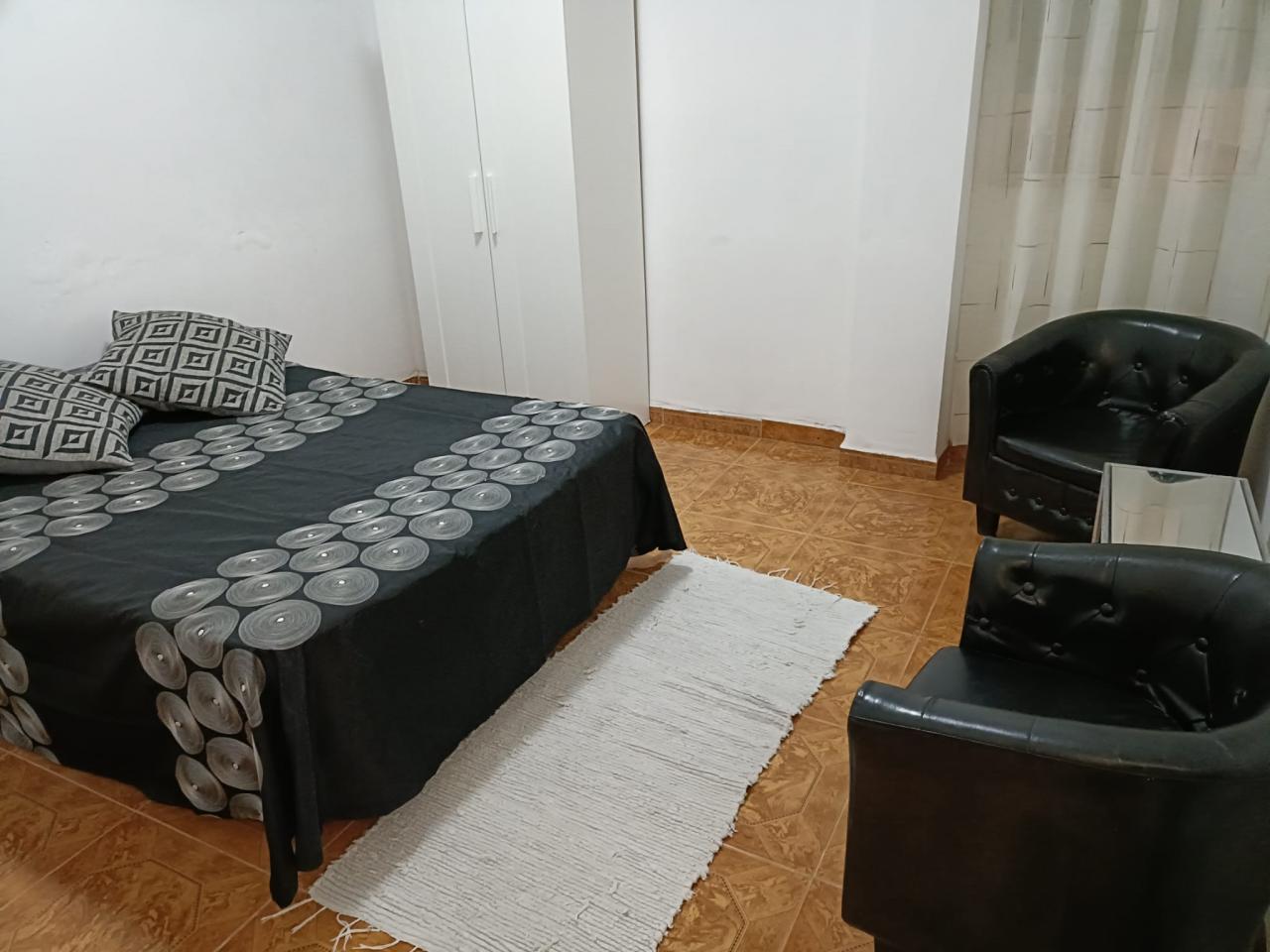 Chica busca chico en Valencia: 