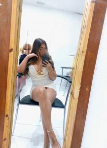 613670492: Chica busca chico en Madrid
