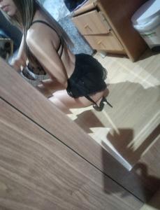 631161690: Chica busca chico en Álava