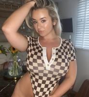 643873037: Chica busca chico en Madrid