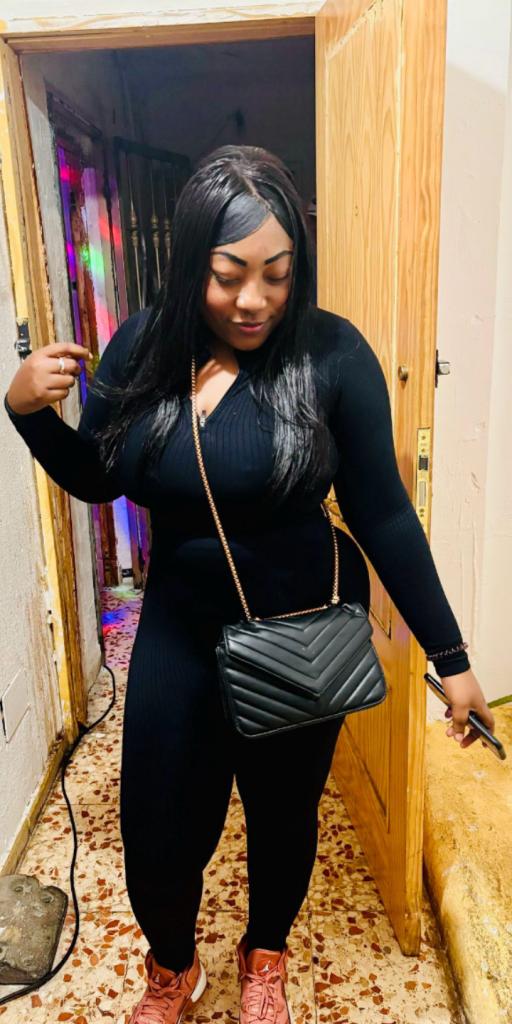 Chica busca chico en Granada: 