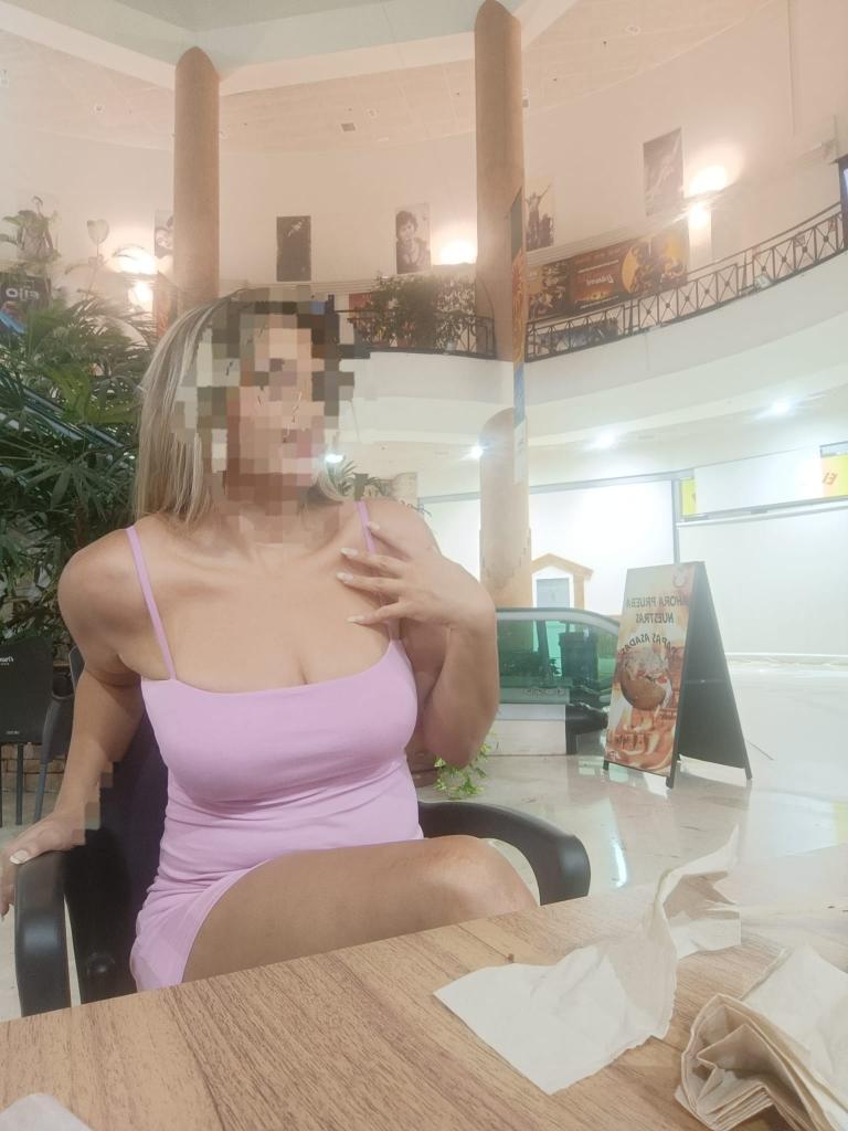 673602408: Chica busca chico en Málaga