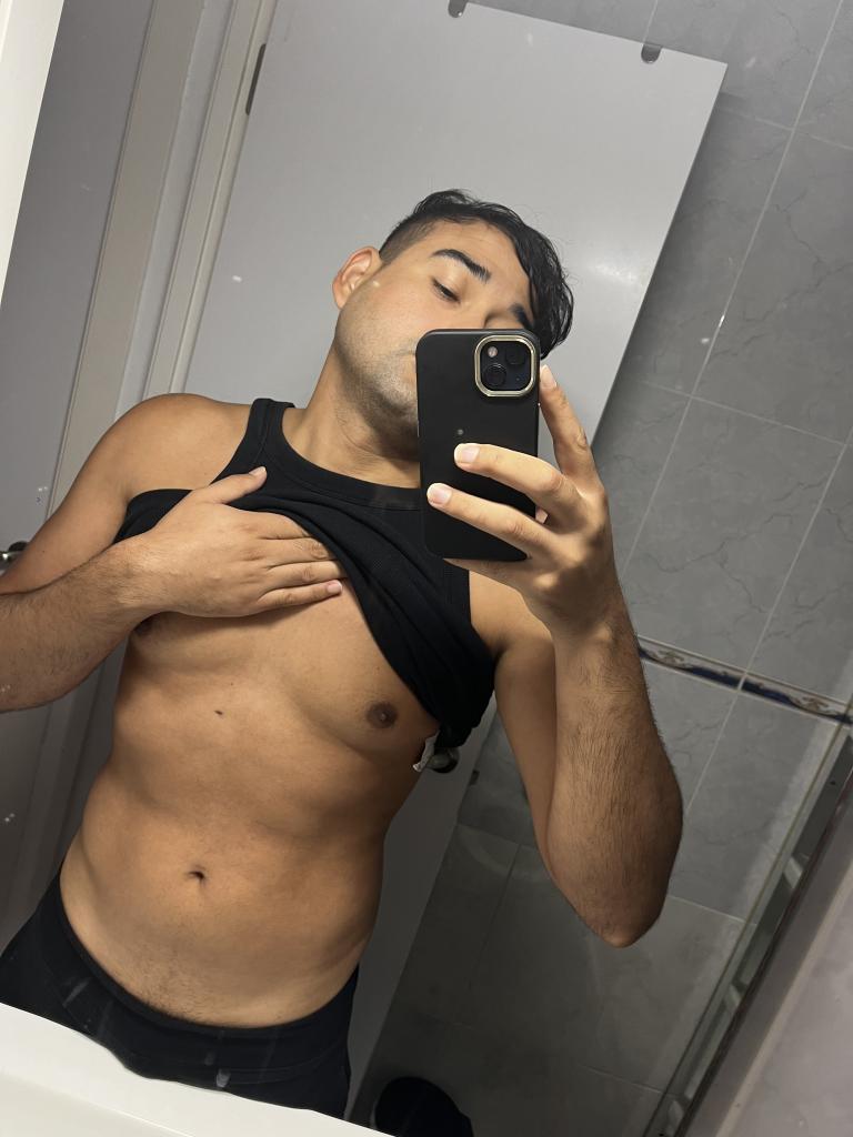 Chico busca chica en La Coruña: 