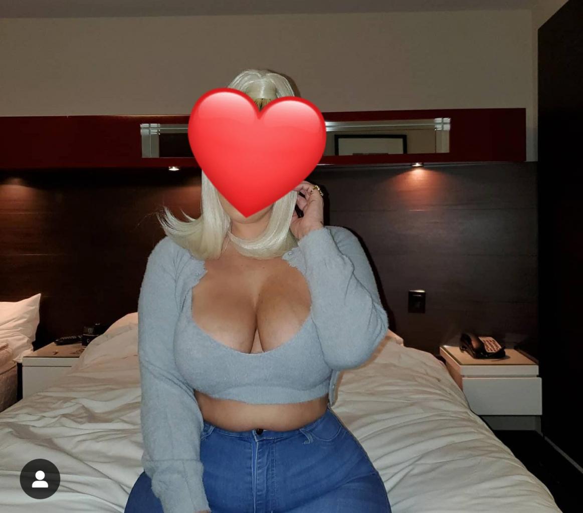 Chica busca chico en Tenerife: 