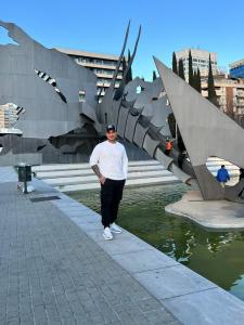 Chico busca chica en Gerona: 