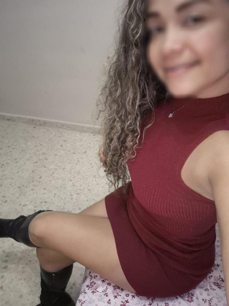 614851854: Chica busca chico en Menorca
