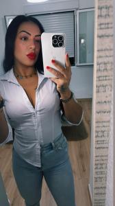 Chica busca chico en Barcelona: 