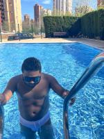 632881517: Chico busca chica en Alicante