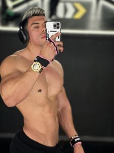 Chico busca chica en Zaragoza: 