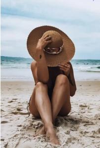 Chica busca chico en Huelva: 