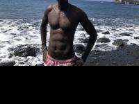 654884543: Chico busca chica en Alicante