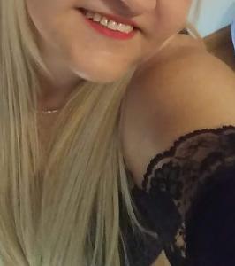 Chica busca chico en La Coruña: 