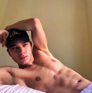 Chico busca chica en Las Palmas: 