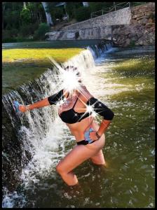 Chica busca chico en Sevilla: 