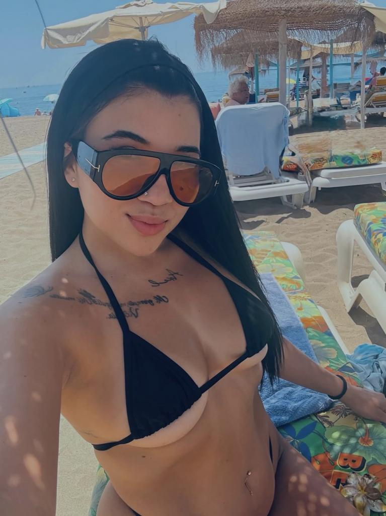 Chica busca chico en Tenerife: 