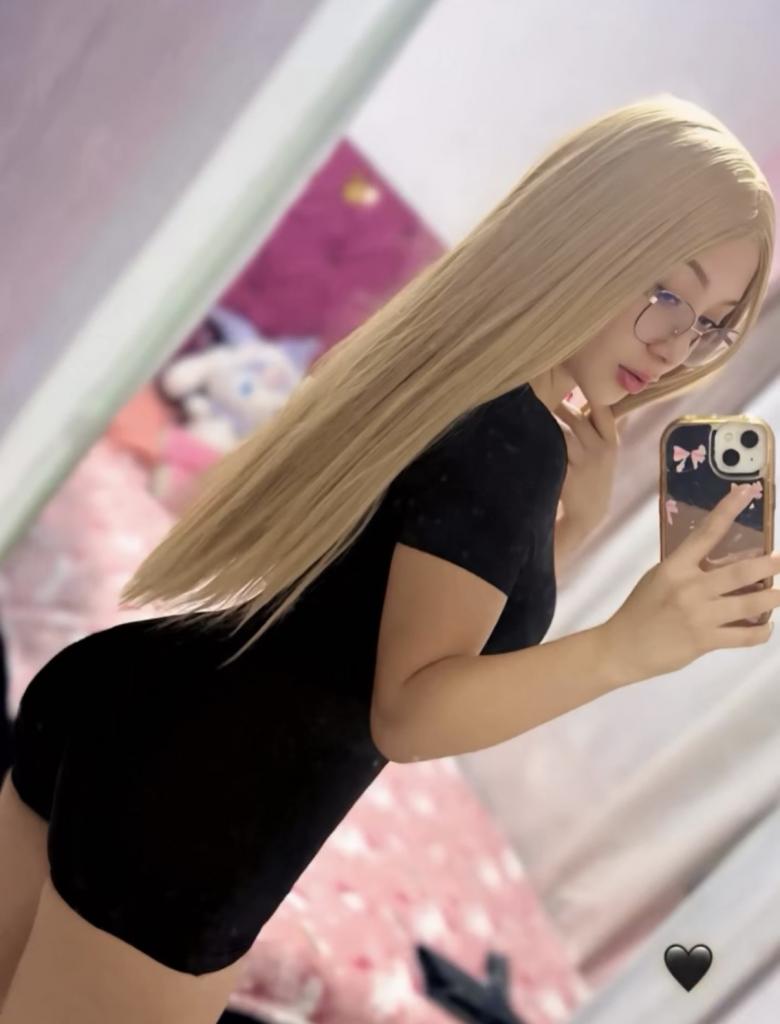 Chica busca chico en Huelva: Chica busca chico