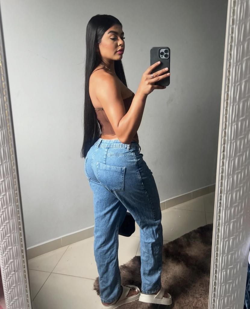 Chica busca chico en Tenerife: 