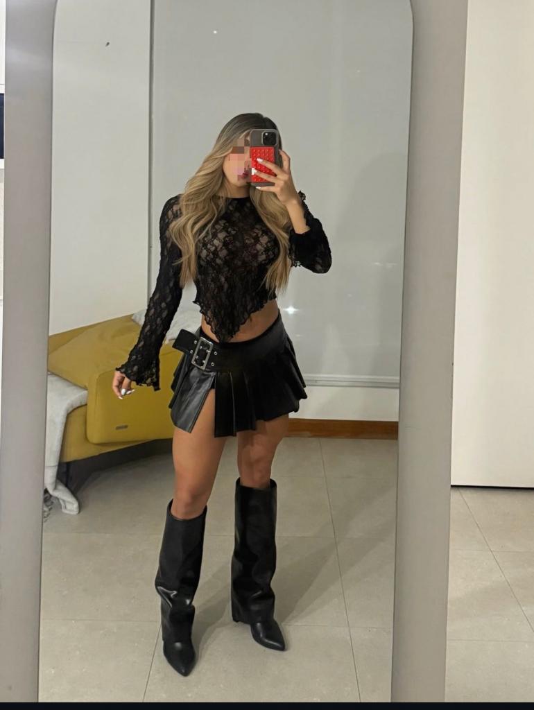 Chica busca chico en Cádiz: 