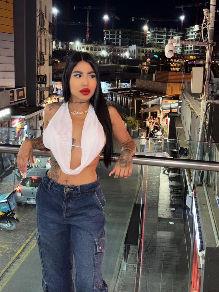 Chica busca chico en Barcelona: 