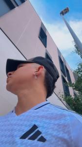 643481089: Chico busca chica en Barcelona