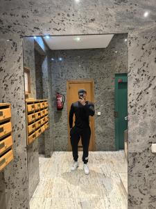 Chico busca chica en Asturias: 