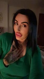 687076162: Chica busca chico en Las Palmas