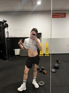 Chico busca chica en Valencia: 