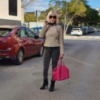 664003509: Chica busca chico en Mallorca