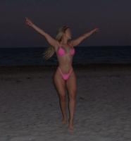 614063691: Chica busca chico en Cantabria