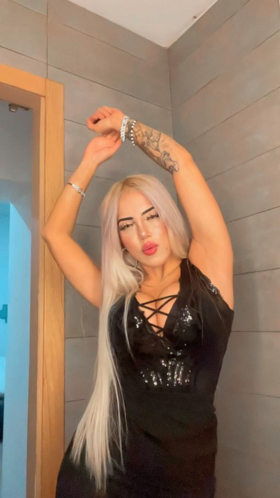 Chica busca chico en Sevilla: 