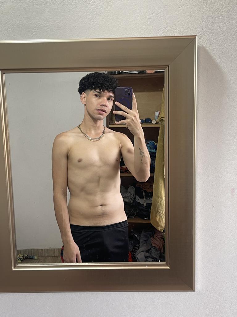 Chico busca chica en Murcia: 