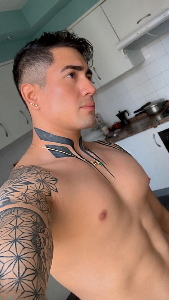 Chico busca chica en León: 