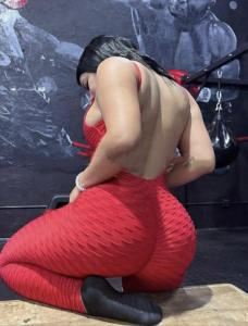 632038307: Chica busca chico en Zaragoza