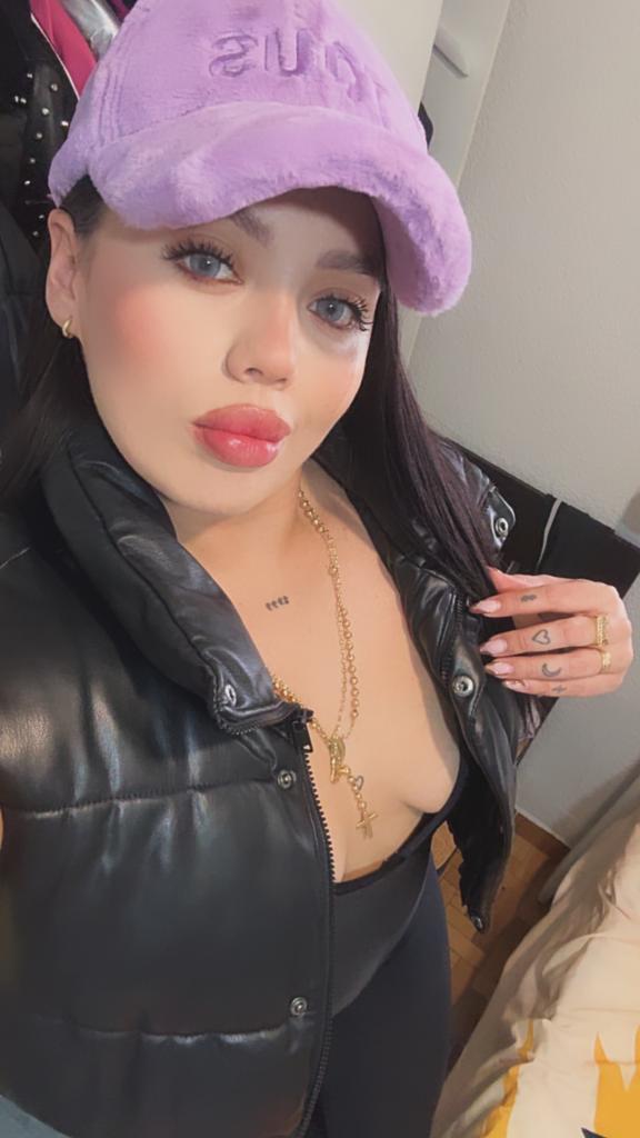 Chica busca chico en Orense: 