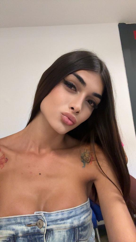 613203061: Transexual en Barcelona